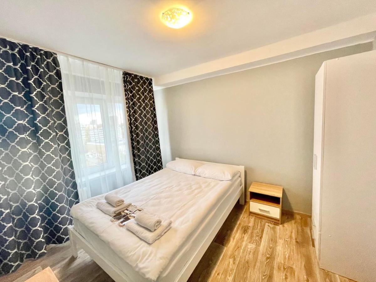 Hotel 7F Kiev Luaran gambar